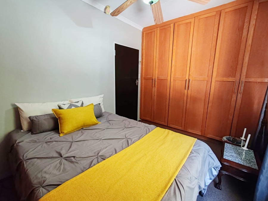 5 Bedroom Property for Sale in Grimbeeck Park North West
